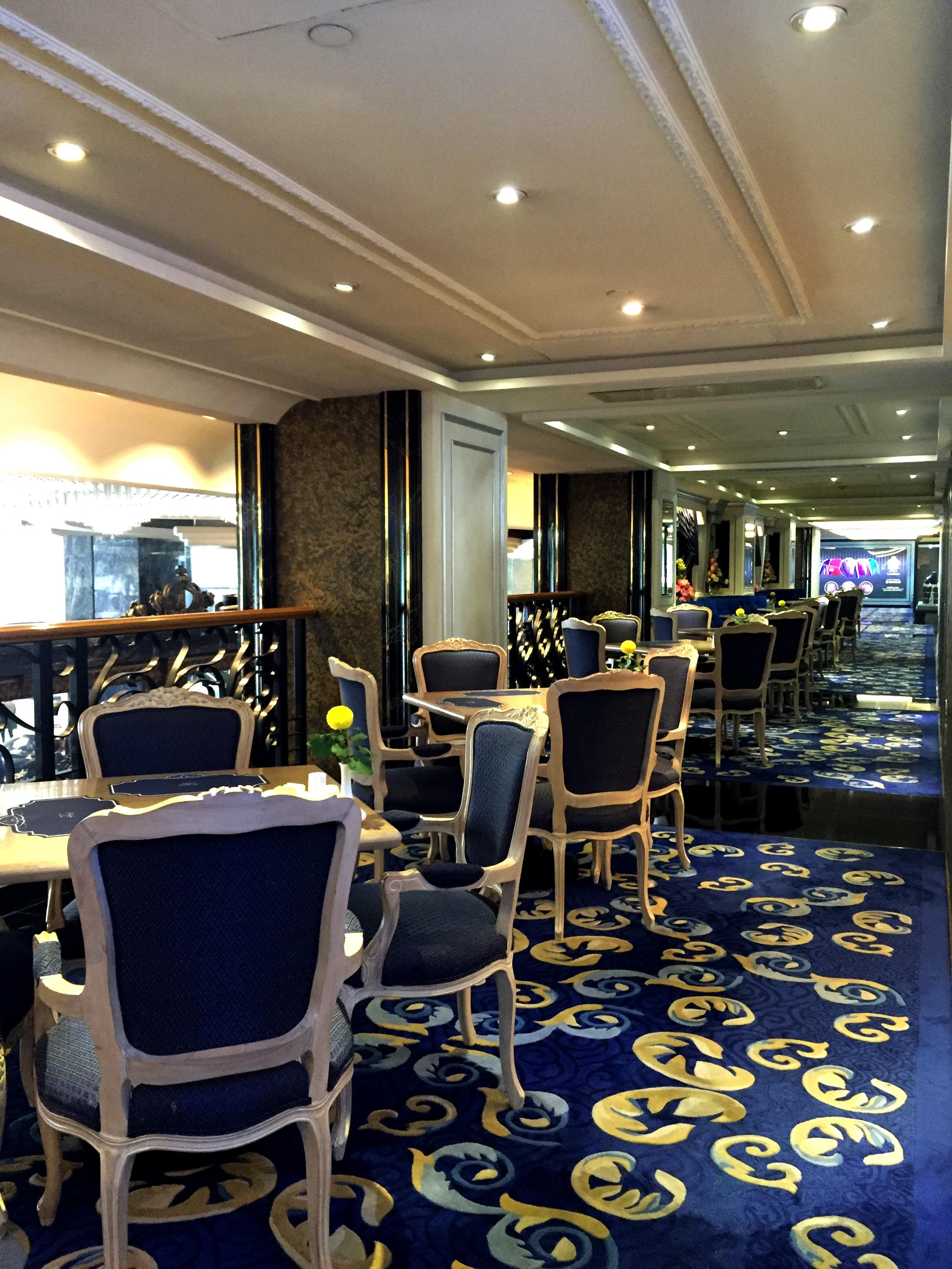 New Orient Landmark Hotel Macao Exteriér fotografie The interior of the lounge