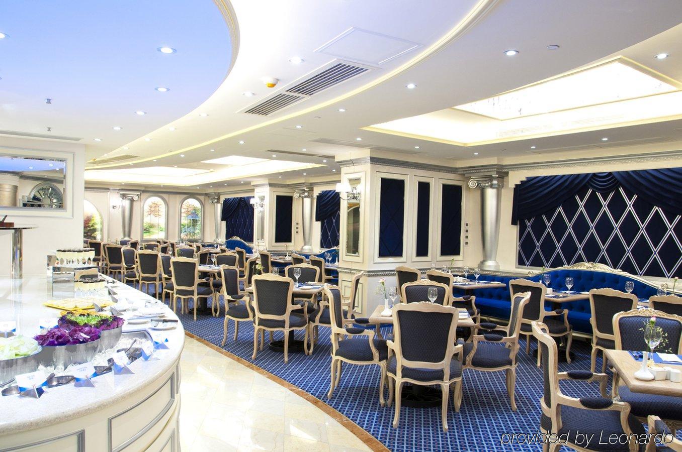 New Orient Landmark Hotel Macao Interiér fotografie The restaurant of the hotel