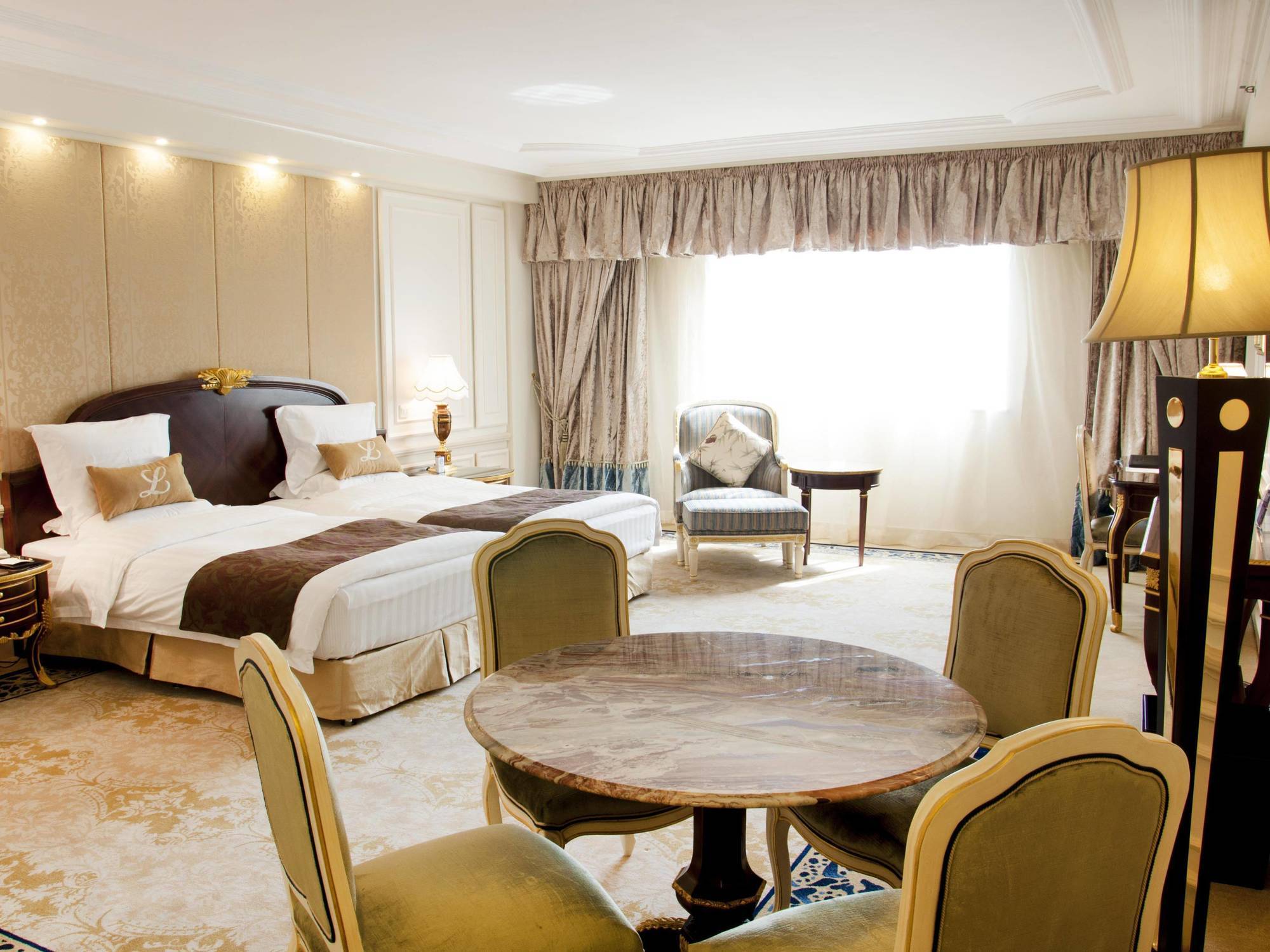 New Orient Landmark Hotel Macao Exteriér fotografie A room at the hotel